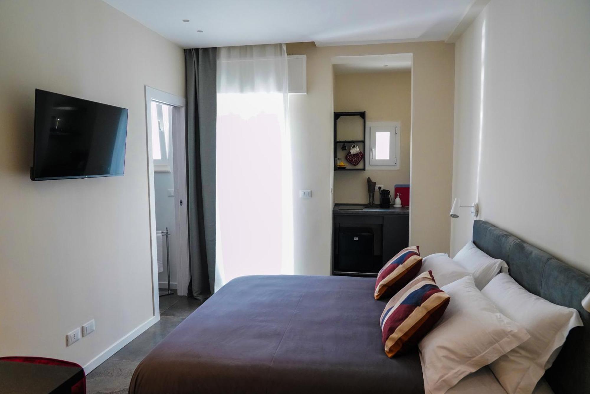 Morris Rooms Bari Exteriör bild