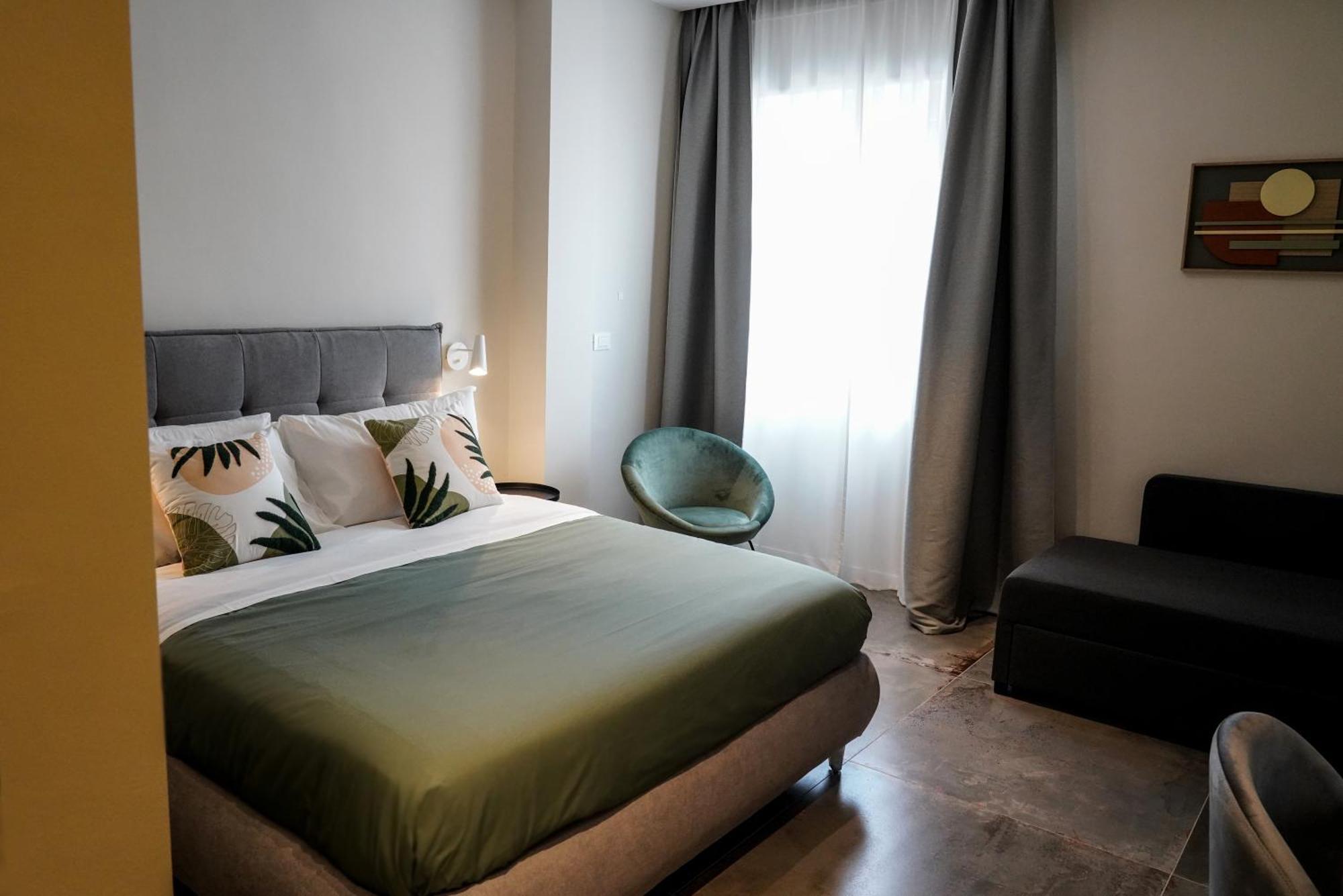 Morris Rooms Bari Exteriör bild